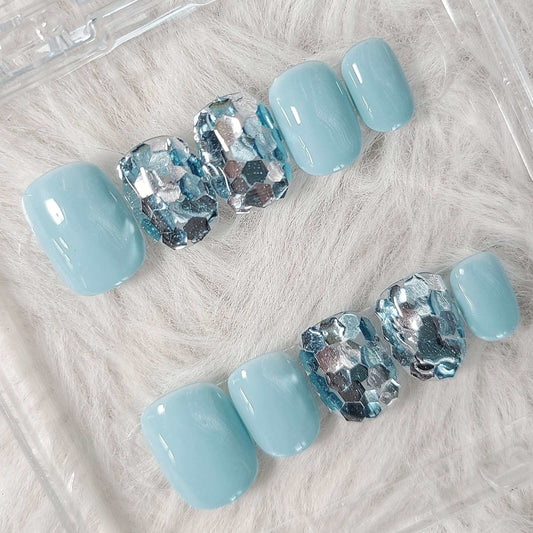 Blue Mermaid pressonnails canada purrfectnailsyyc longnails fakenails yycnails cateyenails nailhacks 3dnails 