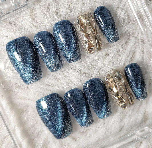 Midnight Opulence pressonnails canada purrfectnailsyyc longnails fakenails yycnails cateyenails nailhacks 3dnails 